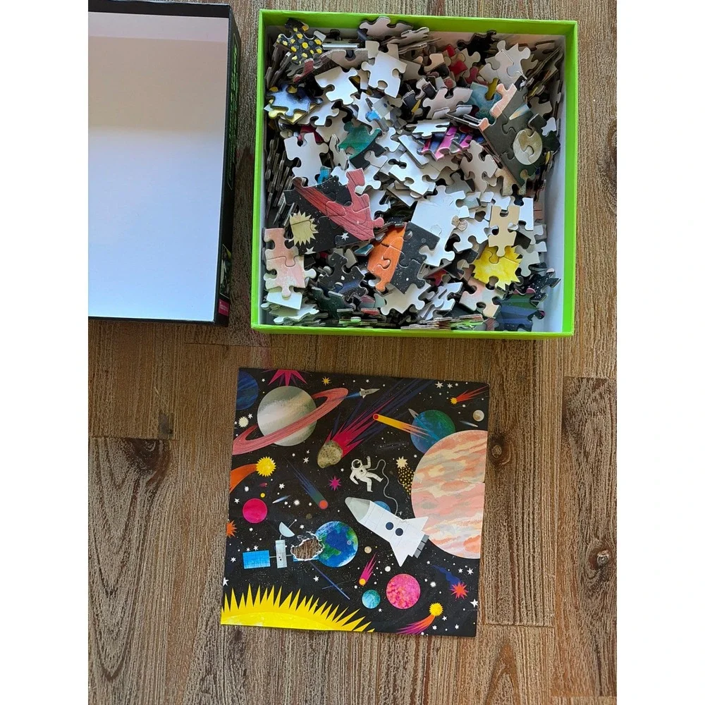 Mudpuppy Glow in the Dark Space Illuminated 500 Piece Puzzle Kids Cosmos 20x20